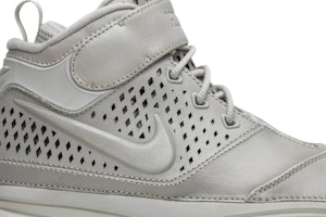 Nike Kobe 2 'Koleksi Black Mamba Fade to Black' 869452-003 Order Nike Kobe 2 'Koleksi Black Mamba Fade to Black' 869452-003