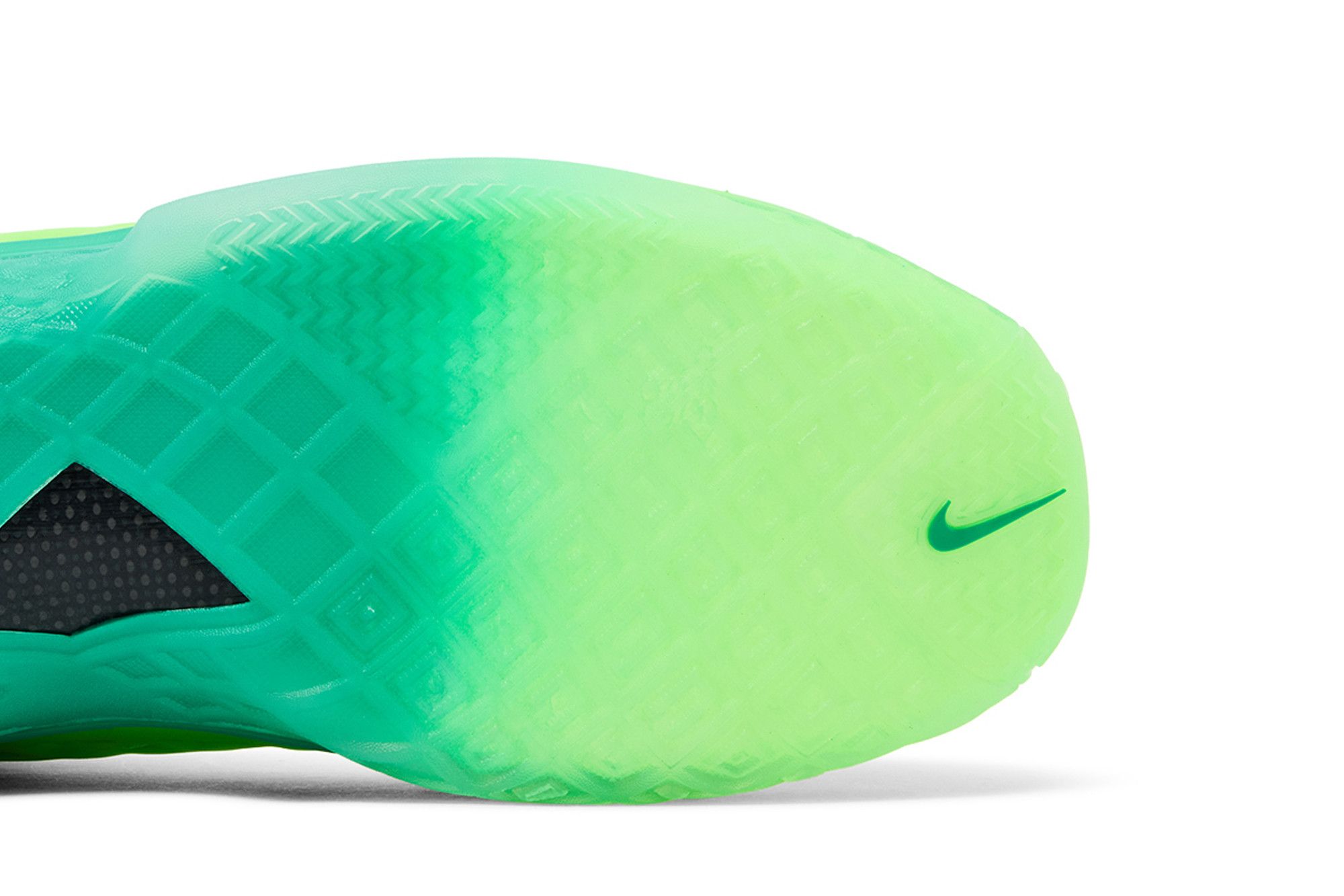 Purchase Nike Kobe 3 Low Protro 'Grinch' IV7127-300