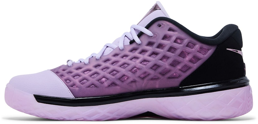 耐克 Kobe 3 Low Protro 粉色泡芙配色 IF2497-500 Lookbook 耐克 Kobe 3 Low Protro 粉色泡芙配色 IF2497-500