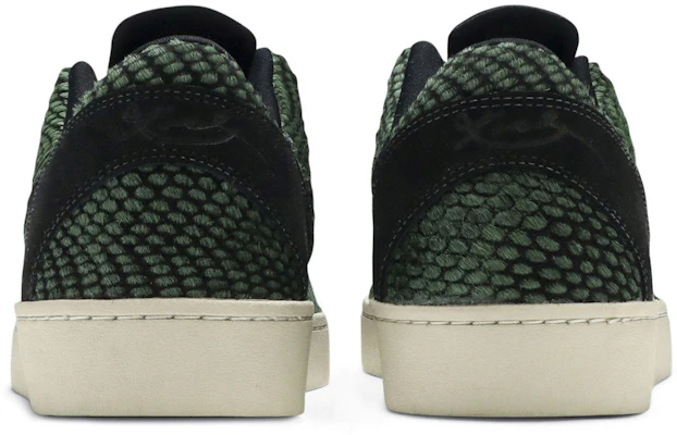 Nike Kobe 8 NSW Lifestyle LE ''Gorge Green'' Sneaker 582552-300 Details for Nike Kobe 8 NSW Lifestyle LE ''Gorge Green'' Sneaker 582552-300
