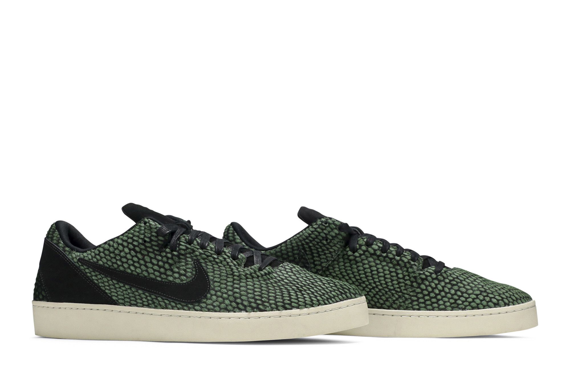 Cheap Nike Kobe 8 NSW Lifestyle LE ''Gorge Green'' Sneaker 582552-300
