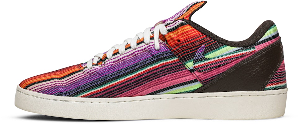 Nike Kobe 8 NSW Selimut Mexico 582552-800 Lookbook Nike Kobe 8 NSW Selimut Mexico 582552-800