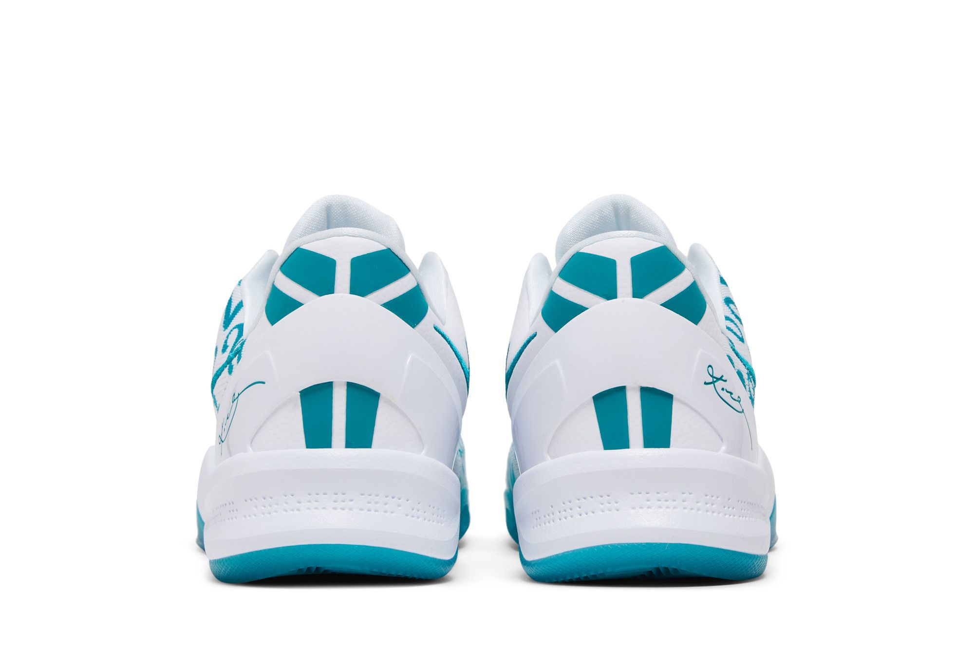 Sizing Nike Kobe 8 Protro ''Strahlend Smaragd'' FQ3549-101
