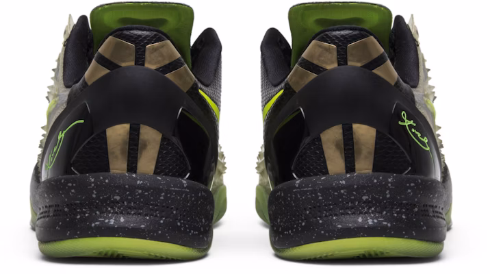 Nike Kobe 8 SS 'Christmas' 2013 639522-001 Details for Nike Kobe 8 SS 'Christmas' 2013 639522-001
