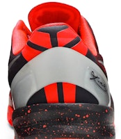 ナイキ コービー8 蛇年 (ポート) 555035-661 Sizing ナイキ コービー8 蛇年 (ポート) 555035-661