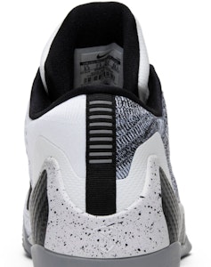 Nike Kobe 9 Elite Low Beethoven Sepatu Pria Terbaru 639045-101 Sizing Nike Kobe 9 Elite Low Beethoven Sepatu Pria Terbaru 639045-101