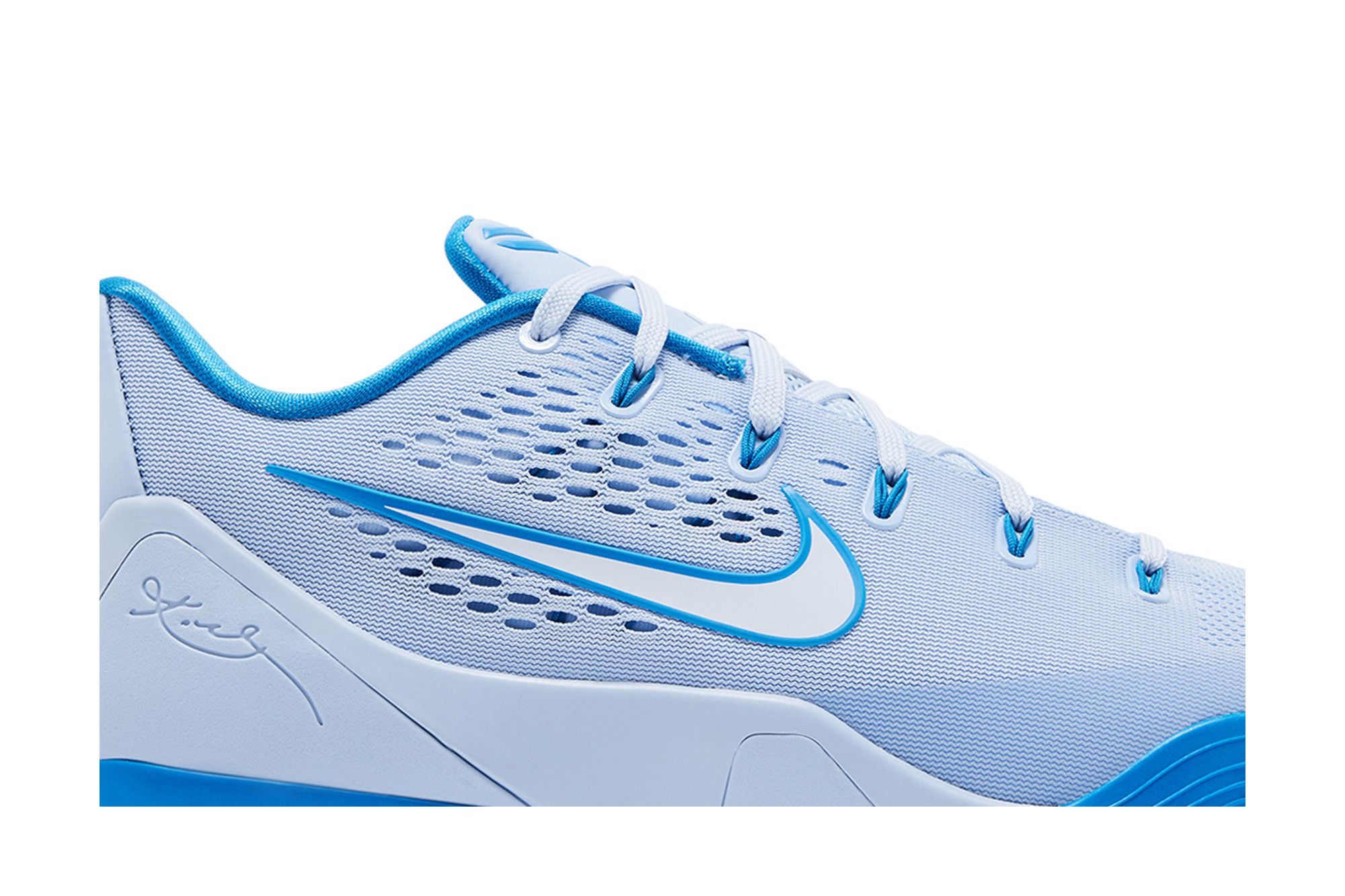 Lookbook Nike Kobe 9 EM Protro ''Hydrogen Blue'' Sneakers IH1401-402