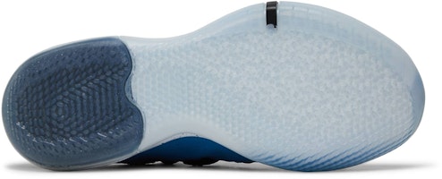 耐克科比A.D. 2018 EP “军蓝”篮球鞋 AV3555-400-/-AV3556-400 Shop 耐克科比A.D. 2018 EP “军蓝”篮球鞋 AV3555-400-/-AV3556-400