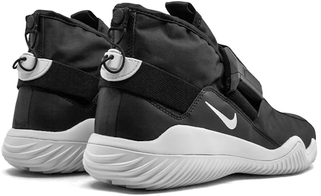 나이키 코뮤터 '블랙' (Nike Komyuter '블랙') AA2211-001 Lookbook 나이키 코뮤터 '블랙' (Nike Komyuter '블랙') AA2211-001