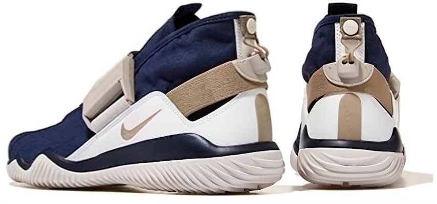 나이키 코뮤터 '옵시디언' AA2211-401 AA2211-401 Shop 나이키 코뮤터 '옵시디언' AA2211-401 AA2211-401