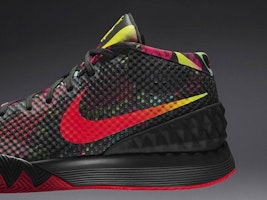 Nike Kyrie 1 梦想 705277-016 Sizing Nike Kyrie 1 梦想 705277-016