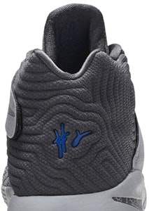 Nike Kyrie 2 'Omega' 819583-004 (奈克凱瑞二代 '歐米茄' 819583-004) Sizing Nike Kyrie 2 'Omega' 819583-004 (奈克凱瑞二代 '歐米茄' 819583-004)