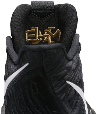 Nike Kyrie 3 'BHM' 2017 852415-001 - Kasut Bola Keranjang Sizing Nike Kyrie 3 'BHM' 2017 852415-001 - Kasut Bola Keranjang