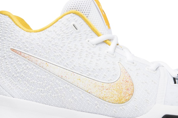 Nike Kyrie 3 'N7' 2017 Sepatu Basket 899355-117 Order Nike Kyrie 3 'N7' 2017 Sepatu Basket 899355-117