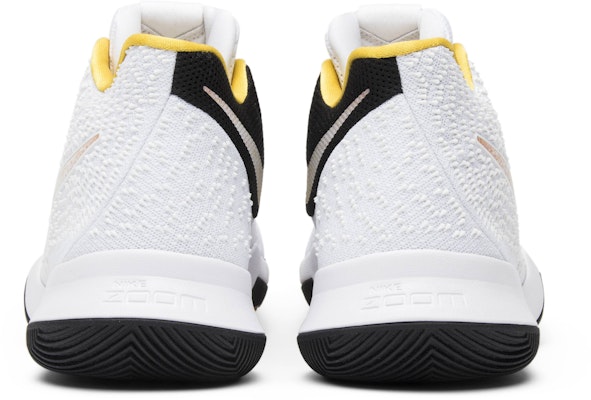 Nike Kyrie 3 'N7' 2017 Sepatu Basket 899355-117 Details for Nike Kyrie 3 'N7' 2017 Sepatu Basket 899355-117