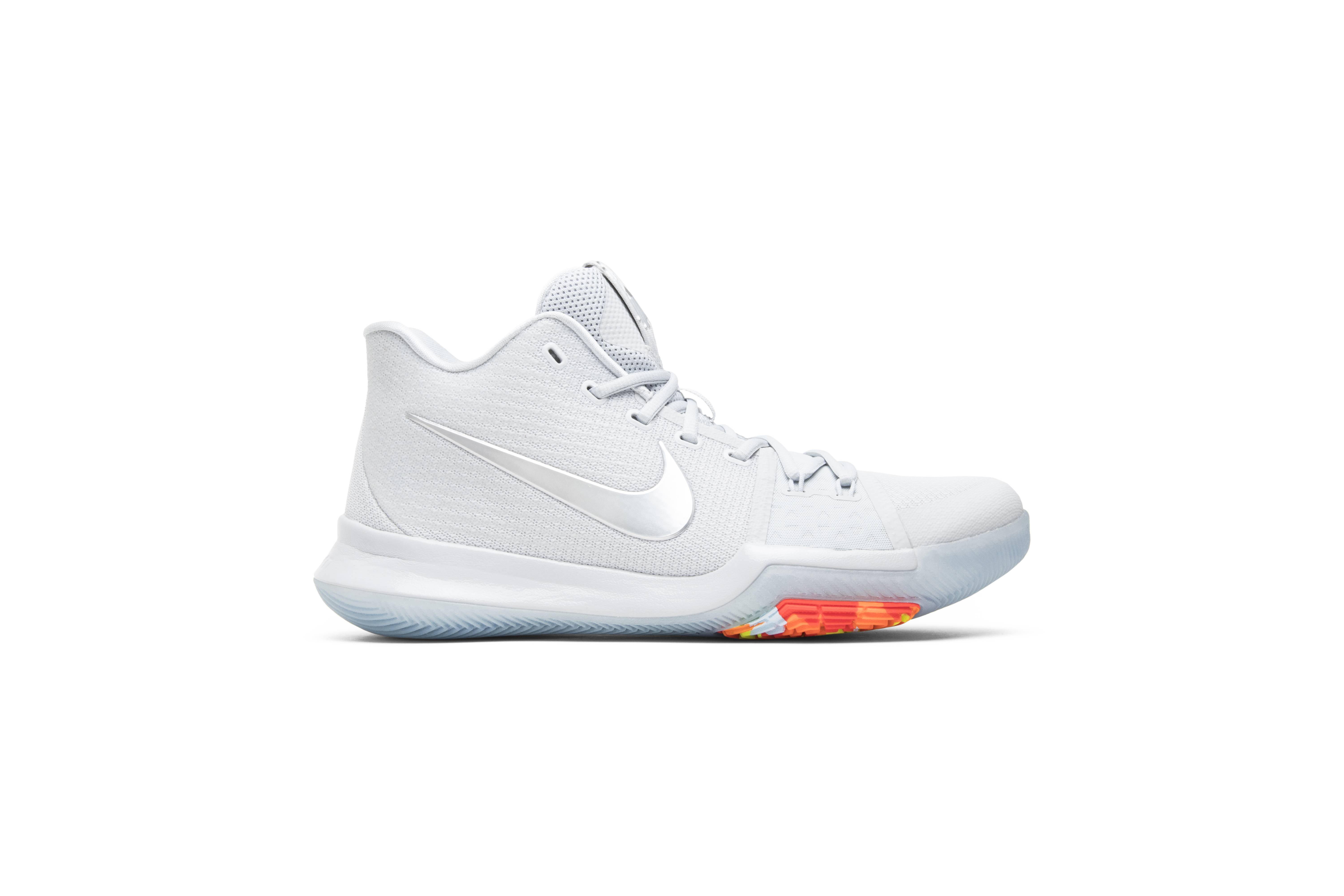 Kyrie triple white hotsell