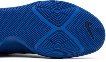 Nike Kyrie 3 Duke Sepatu Basket Pria 922027-001 Purchase Nike Kyrie 3 Duke Sepatu Basket Pria 922027-001