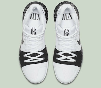 カイリー3 TB 白黒 917724-100 Order カイリー3 TB 白黒 917724-100