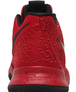 Nike Kyrie 3 Concurso de Tres Puntos Candy Apple 852395-600 Sizing Nike Kyrie 3 Concurso de Tres Puntos Candy Apple 852395-600