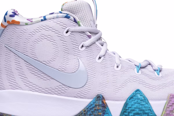 Kyrie top 4s equality