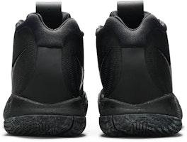 Nike Kyrie 4 'Blackout' Zapatillas Negras 943806-008 Details for Nike Kyrie 4 'Blackout' Zapatillas Negras 943806-008