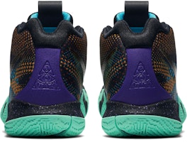 Nike Kyrie 4 Mamba Mentality 歐文4 大師之路 中筒 真戰籃球鞋 男款 黑藍 台灣版 Shop Nike Kyrie 4 Mamba Mentality 歐文4 大師之路 中筒 真戰籃球鞋 男款 黑藍 台灣版