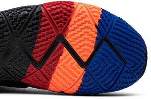 Nike Kyrie 4 Year Of The Monkey 猴年限定 中筒 實戰籃球鞋 男款 黑 Purchase Nike Kyrie 4 Year Of The Monkey 猴年限定 中筒 實戰籃球鞋 男款 黑