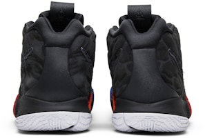 Nike Kyrie 4 Year Of The Monkey 猴年限定 中筒 實戰籃球鞋 男款 黑 Details for Nike Kyrie 4 Year Of The Monkey 猴年限定 中筒 實戰籃球鞋 男款 黑