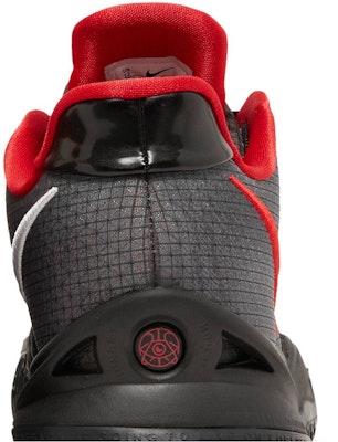 Nike Kyrie 4 Low 'Bred' Lelaki Hitam Merah CW3985-006/CZ0105-006 Sizing Nike Kyrie 4 Low 'Bred' Lelaki Hitam Merah CW3985-006/CZ0105-006