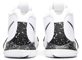 Nike Kyrie 4 White Black AV2296-100 Details for Nike Kyrie 4 White Black AV2296-100