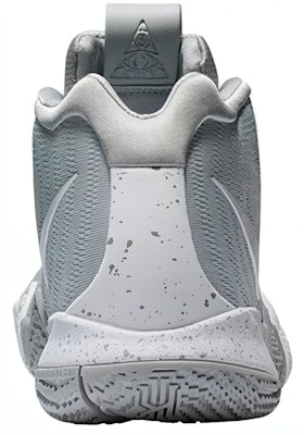 耐克 Kyrie 4 狼灰色 AV2296-002 Shop 耐克 Kyrie 4 狼灰色 AV2296-002