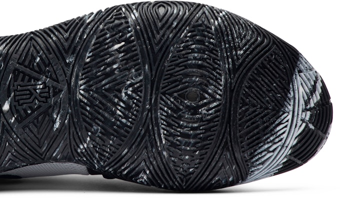 나이키 카이리 5 쿠키 앤 크림 🍦🏀 (Nike Kyrie 5 Cookies & Cream 🍦🏀) AO2918-100 Purchase 나이키 카이리 5 쿠키 앤 크림 🍦🏀 (Nike Kyrie 5 Cookies & Cream 🍦🏀) AO2918-100