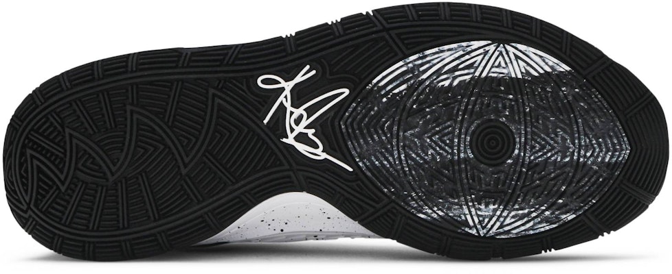 Nike Kyrie 6 'Oreo' Lelaki Kasut Sukan BQ4630-100 Shop Nike Kyrie 6 'Oreo' Lelaki Kasut Sukan BQ4630-100