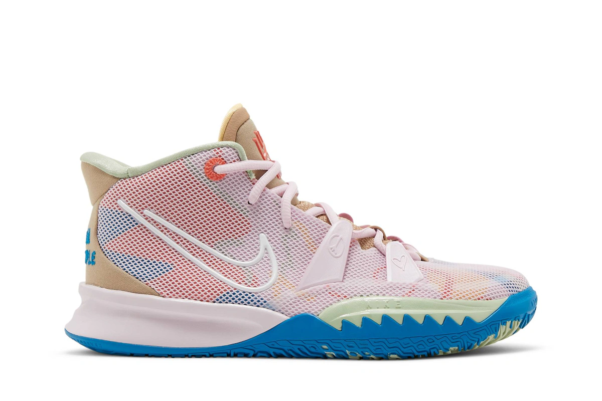 (Grade School) Nike Kyrie 7 '1 World 1 People - Regal Pink' CT4080-600