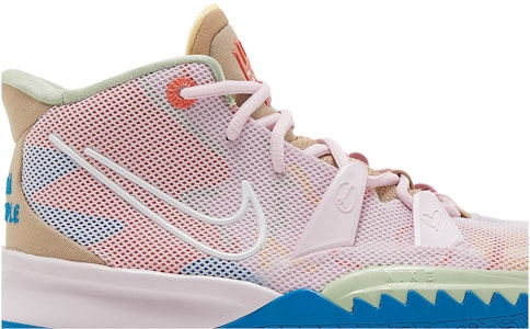 (Nilai Sekolah) Nike Kyrie 7 '1 Dunia 1 Rakyat - Merah Jambu Regal' CT4080-600 Order (Nilai Sekolah) Nike Kyrie 7 '1 Dunia 1 Rakyat - Merah Jambu Regal' CT4080-600