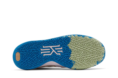 (Grade School) Nike Kyrie 7 '1 World 1 People - Regal Pink' CT4080-600