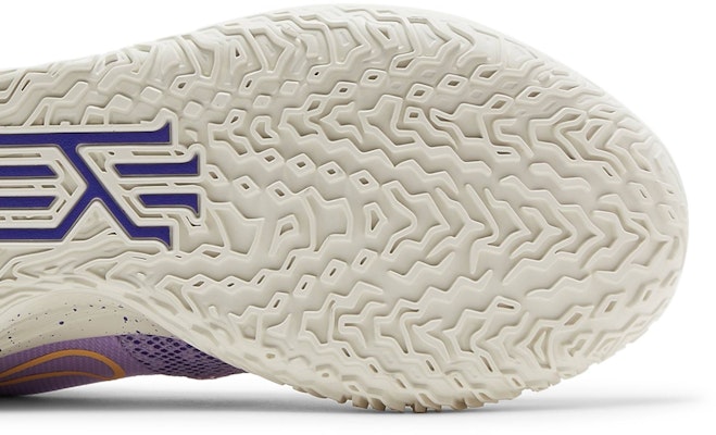 Nike Kyrie 7 'Daughters' Sepatu Basket Wanita CQ9326-501/CQ9327-501 Purchase Nike Kyrie 7 'Daughters' Sepatu Basket Wanita CQ9326-501/CQ9327-501