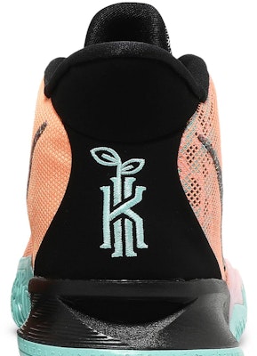 Nike Kyrie 7 'Main Demi Masa Depan' DD1447-800 Sizing Nike Kyrie 7 'Main Demi Masa Depan' DD1447-800