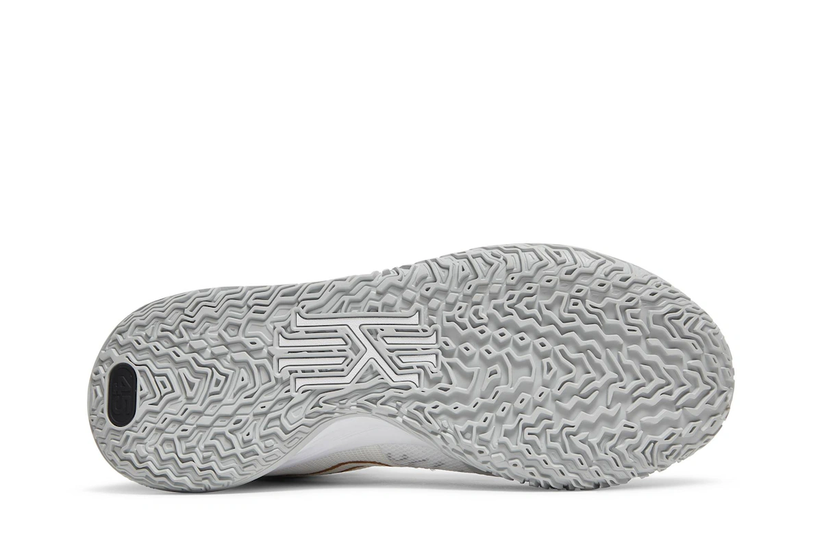 Nike Kyrie 7 EP 'White Metallic Gold' CQ9327-101