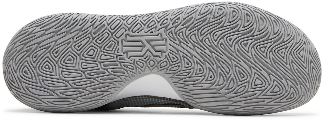 Nike Kyrie Flaptrap 4 'Kelabu Putih' CT1972-002/CT1973-002 Shop Nike Kyrie Flaptrap 4 'Kelabu Putih' CT1972-002/CT1973-002