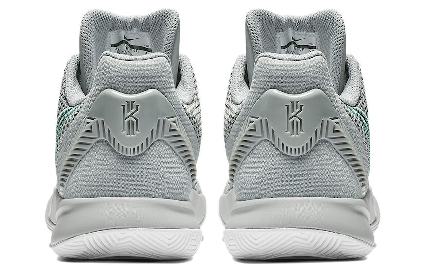 Shop 耐克 Kyrie Flytrap 2 '狼灰'篮球鞋 AO4436-003