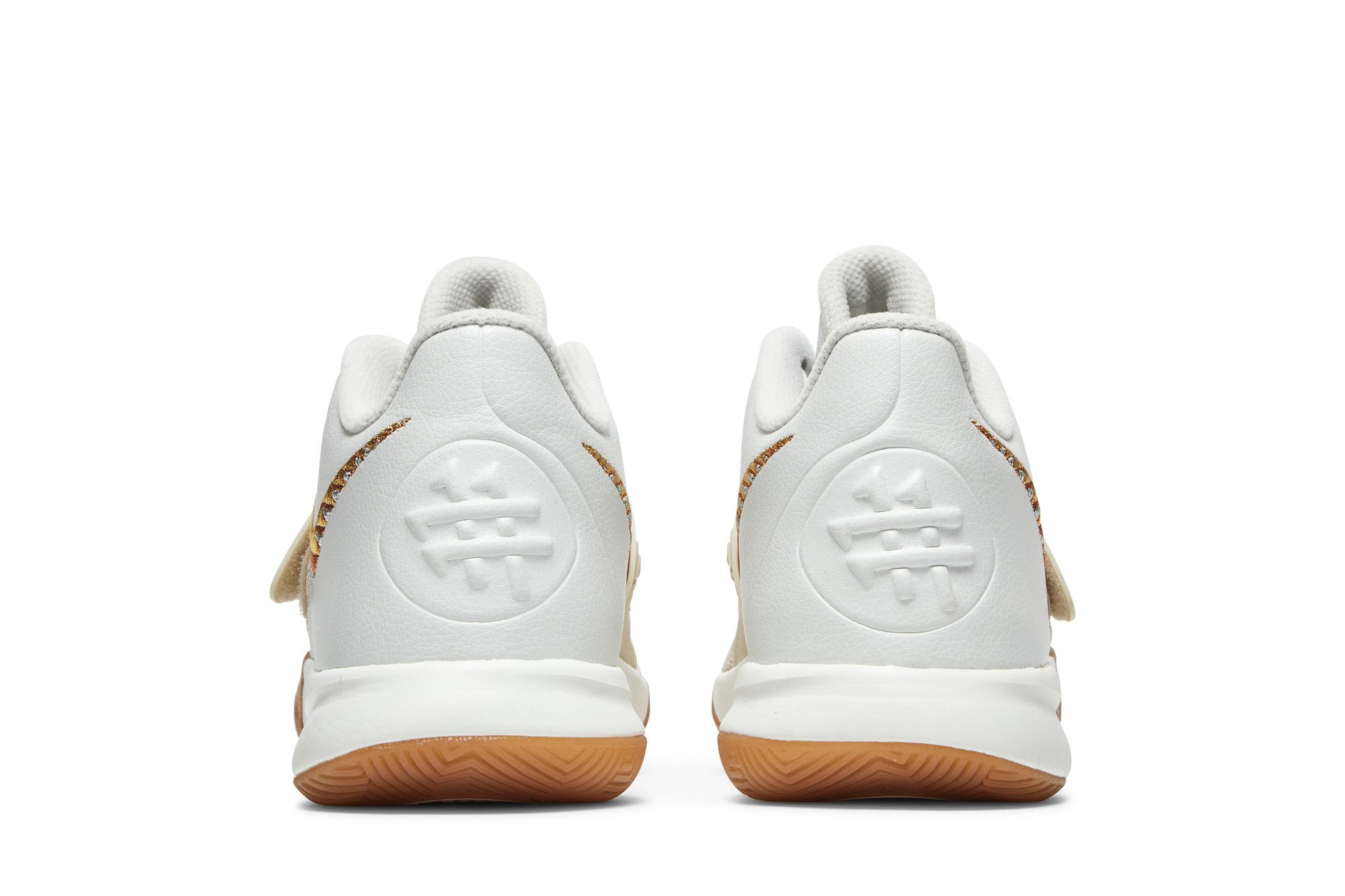 Sizing Nike Kyrie Flytrap 3 EP ''Wit Metallic Goud'' CD0191-105