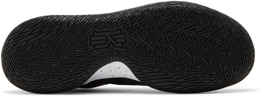 나이키 카이리 플라이트랩 4 '블랙 화이트' CT1972-001 Shop 나이키 카이리 플라이트랩 4 '블랙 화이트' CT1972-001