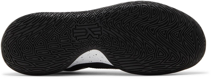 나이키 카이리 플라이트랩 4 '블랙 화이트' CT1972-001 Shop 나이키 카이리 플라이트랩 4 '블랙 화이트' CT1972-001