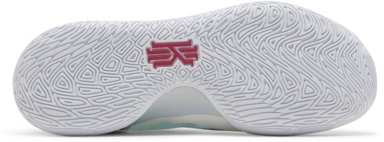 Nike Kyrie Flytrap 5 EP '1 Dunia 1 Rakyat' DC8991-102 Shop Nike Kyrie Flytrap 5 EP '1 Dunia 1 Rakyat' DC8991-102