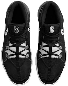 耐克Kyrie Flytrap 6 EP '黑白'篮球鞋 DM1126-001 Shop 耐克Kyrie Flytrap 6 EP '黑白'篮球鞋 DM1126-001