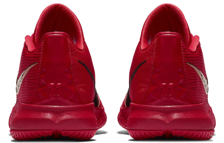 Shop 耐克Kyrie FlyTrap EP大学篮球鞋‘大学红’ AJ1935-600