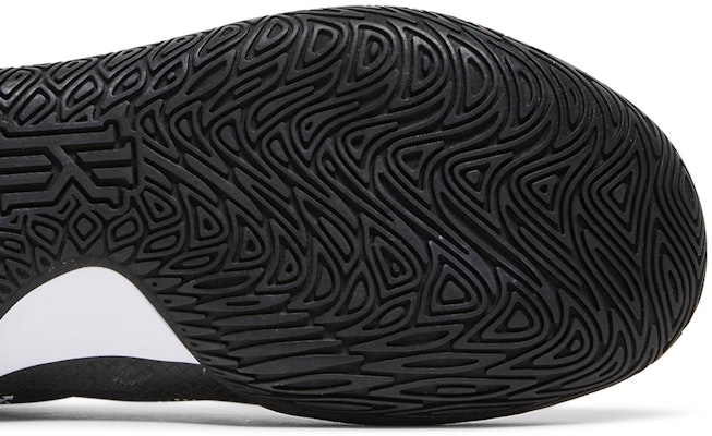 나이키 카이리 플라이트랩 5 '블랙 쿨 그레이 볼트' DC8991-002 Purchase 나이키 카이리 플라이트랩 5 '블랙 쿨 그레이 볼트' DC8991-002