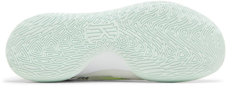 カイリー フライトラップ5 サミットホワイト (80 characters) DC8991-101/CZ4100-101 Shop カイリー フライトラップ5 サミットホワイト (80 characters) DC8991-101/CZ4100-101