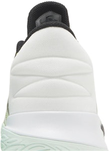 カイリー フライトラップ5 サミットホワイト (80 characters) DC8991-101/CZ4100-101 Sizing カイリー フライトラップ5 サミットホワイト (80 characters) DC8991-101/CZ4100-101